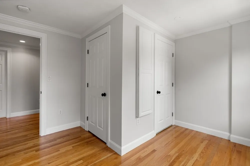 308 Brighton St, Belmont, MA 02478