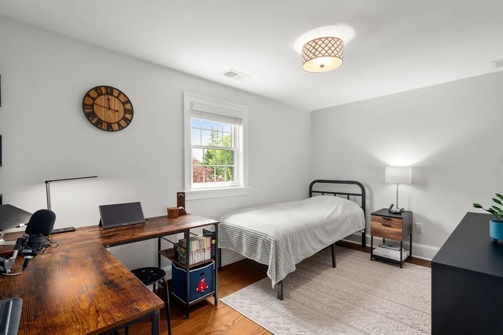 100 Village Hill Rd, Belmont, MA 02478