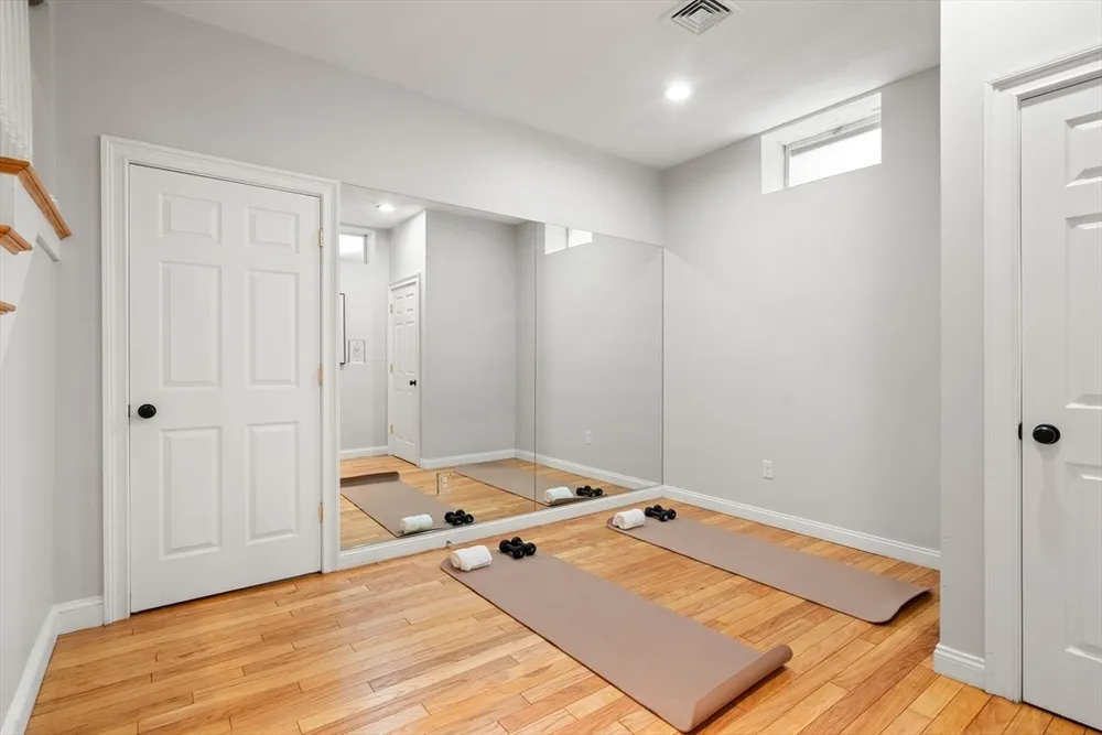 308 Brighton St, Belmont, MA 02478