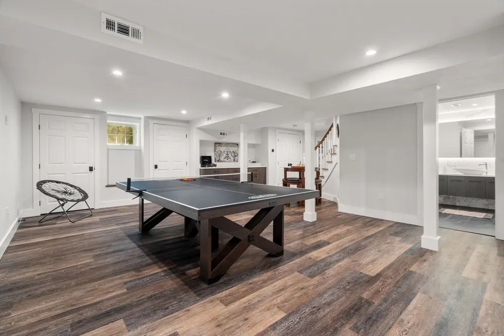 100 Village Hill Rd, Belmont, MA 02478