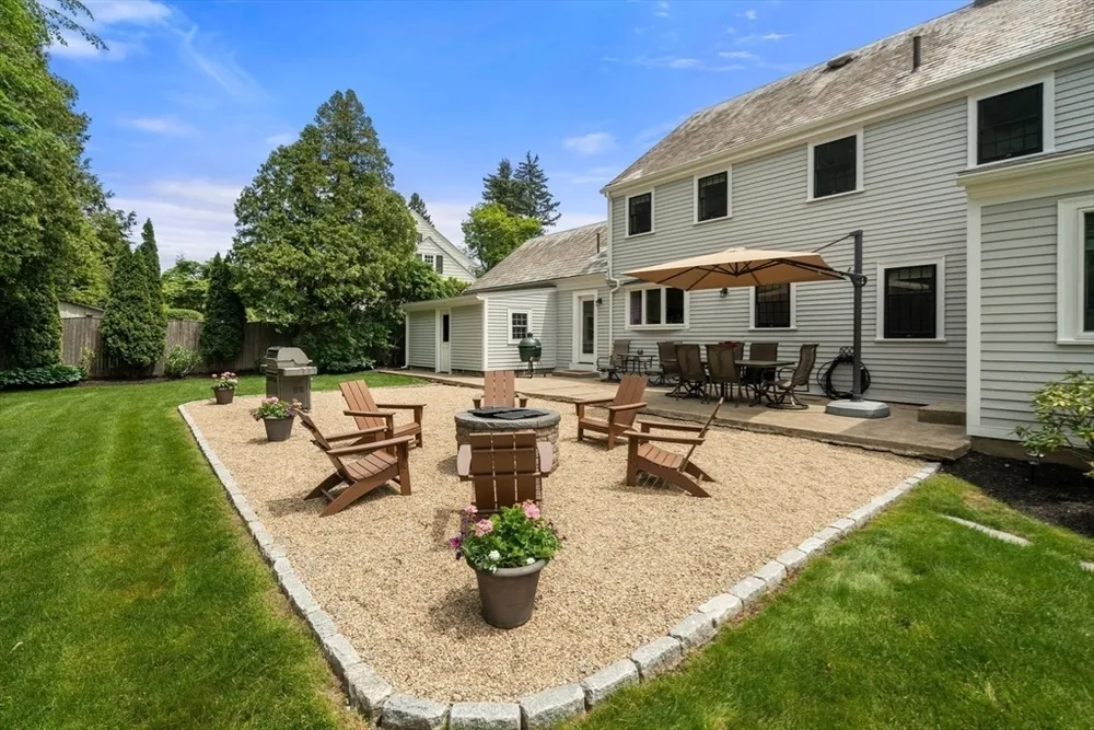 100 Village Hill Rd, Belmont, MA 02478