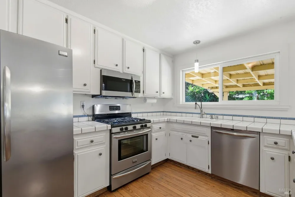 1344 Sugar Bear Ln, Santa Rosa, CA 95407