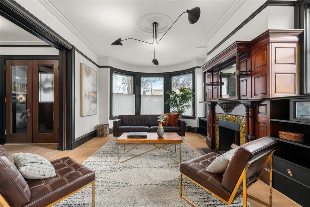 12 Martin St, Cambridge, MA 02138