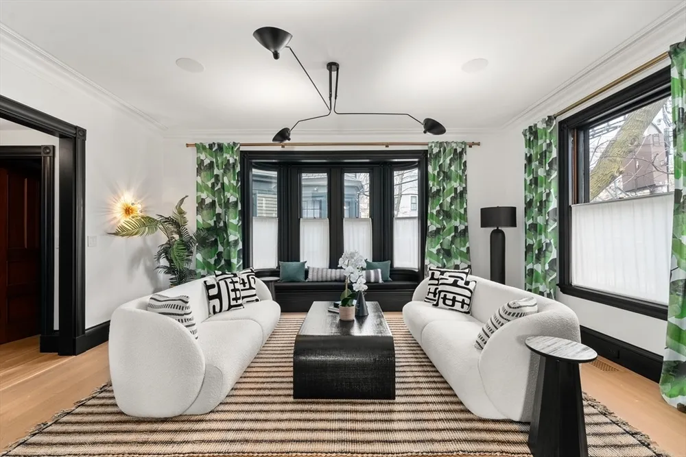 12 Martin St, Cambridge, MA 02138