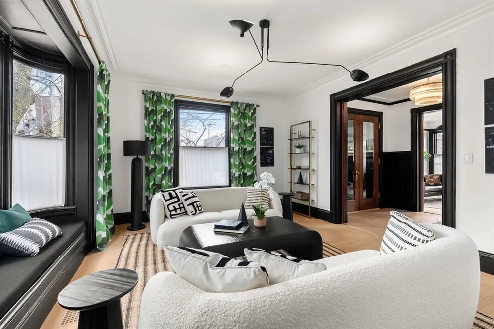 12 Martin St, Cambridge, MA 02138