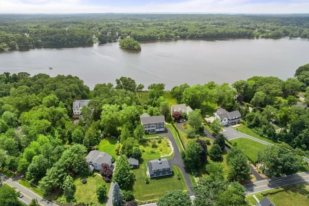 269 Bullard St, Walpole, MA 02081