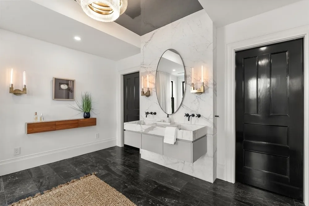 12 Martin St, Cambridge, MA 02138