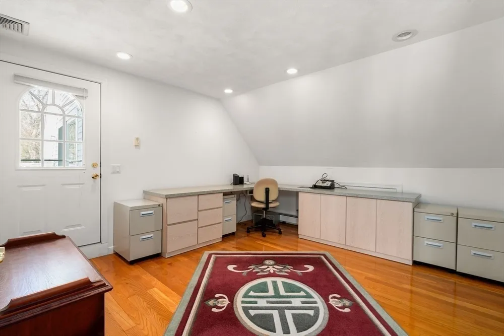269 Bullard St, Walpole, MA 02081