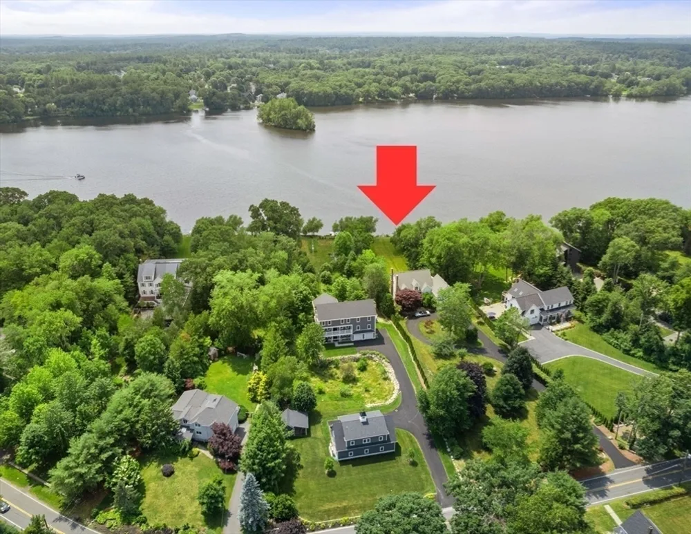269 Bullard St, Walpole, MA 02081