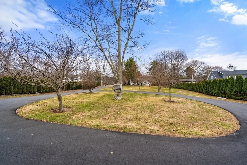 269 Bullard St, Walpole, MA 02081