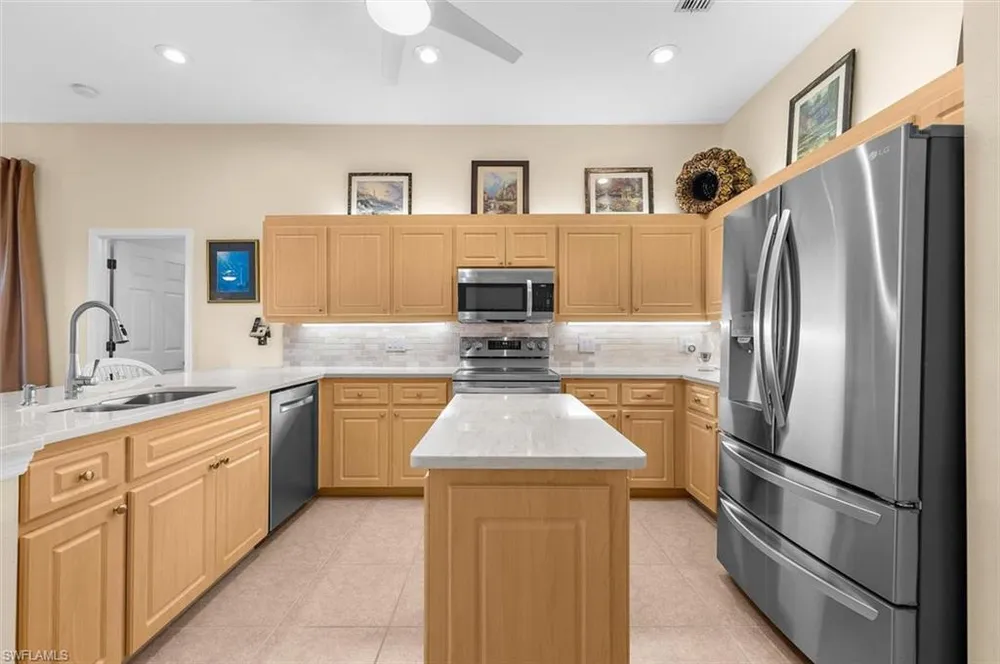 615 May Apple Way, Venice, FL 34293
