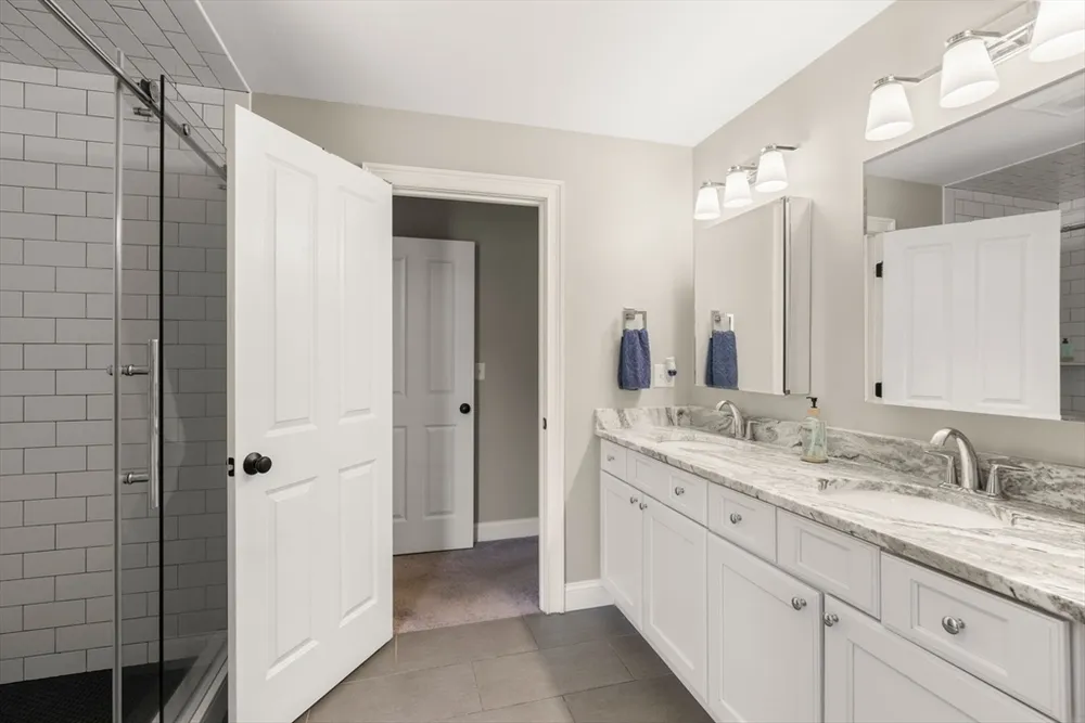 3 Beverly Rd, Natick, MA 01760