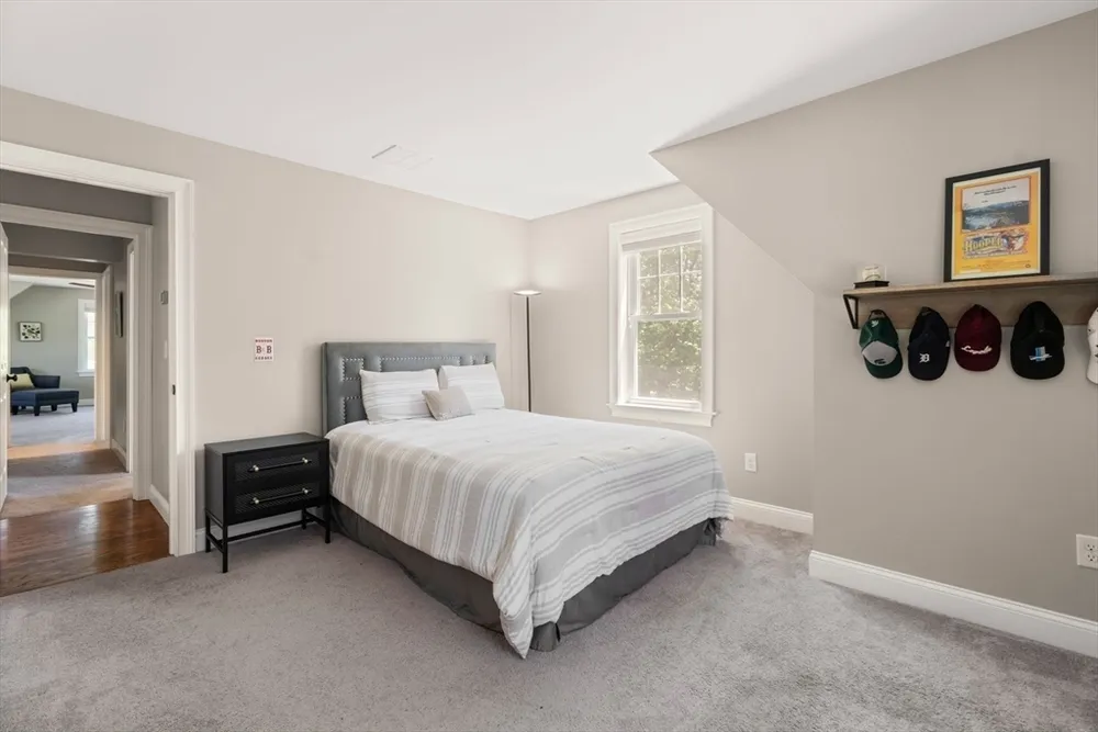 3 Beverly Rd, Natick, MA 01760