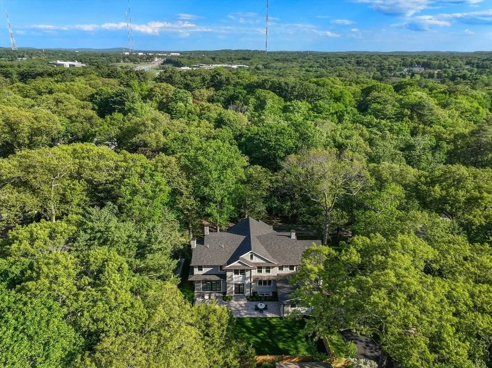 101 Alban Rd, Newton, MA 02468