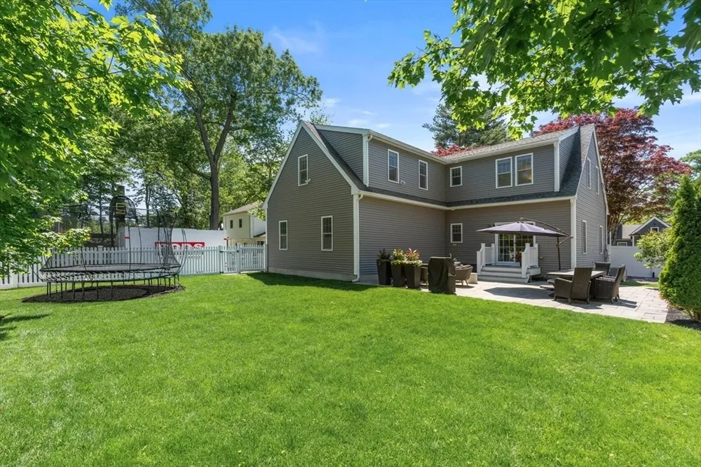 3 Beverly Rd, Natick, MA 01760