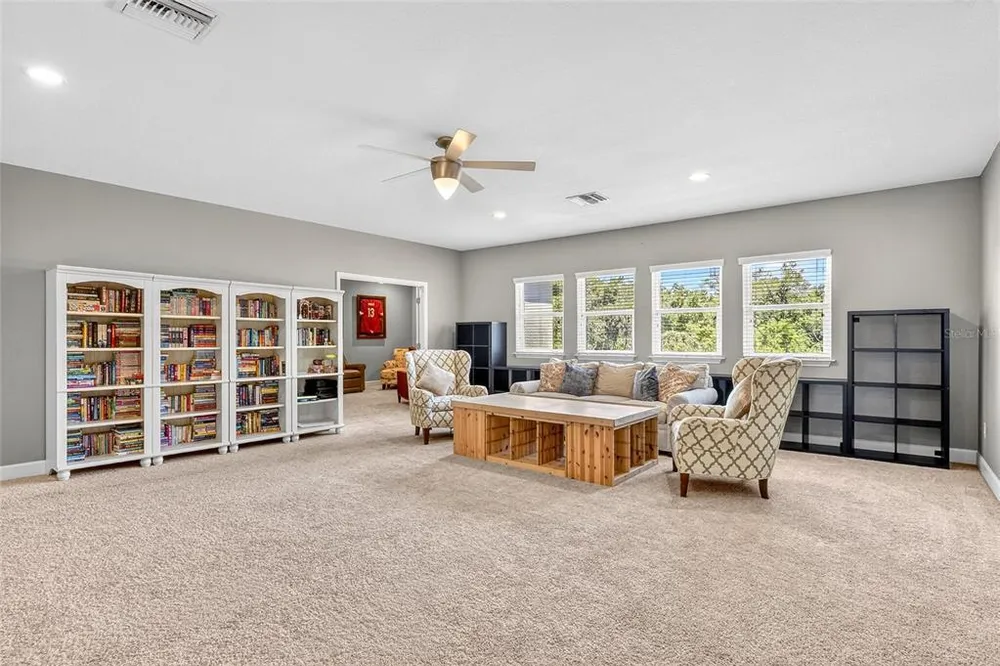 5835 Palmer Ranch Pkwy, Sarasota, FL 34238