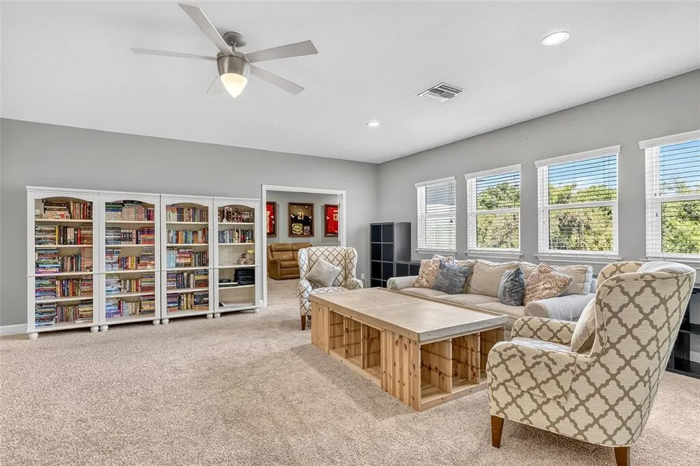 5835 Palmer Ranch Pkwy, Sarasota, FL 34238