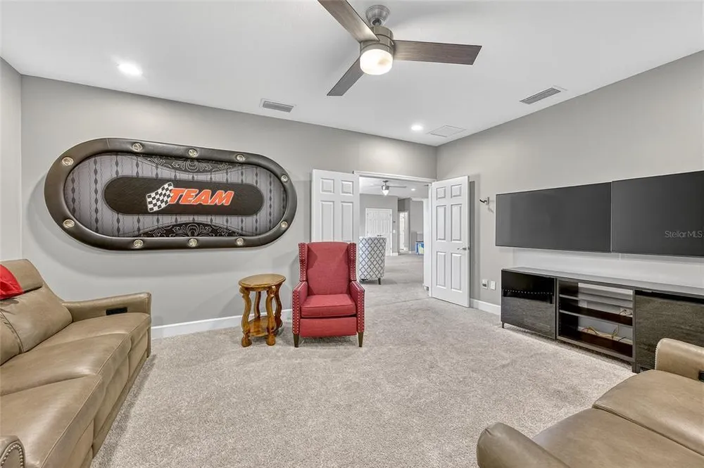 5835 Palmer Ranch Pkwy, Sarasota, FL 34238