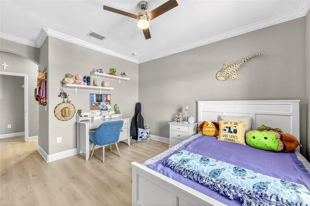 5835 Palmer Ranch Pkwy, Sarasota, FL 34238