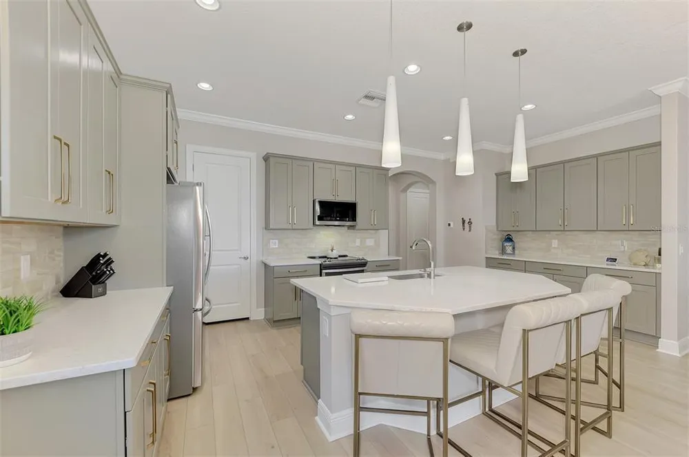 23762 Waverly Circle, Venice, FL 34293