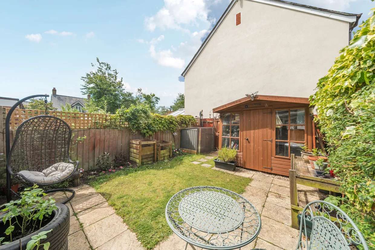 Victoria Way, Liphook, GU30 photo 2