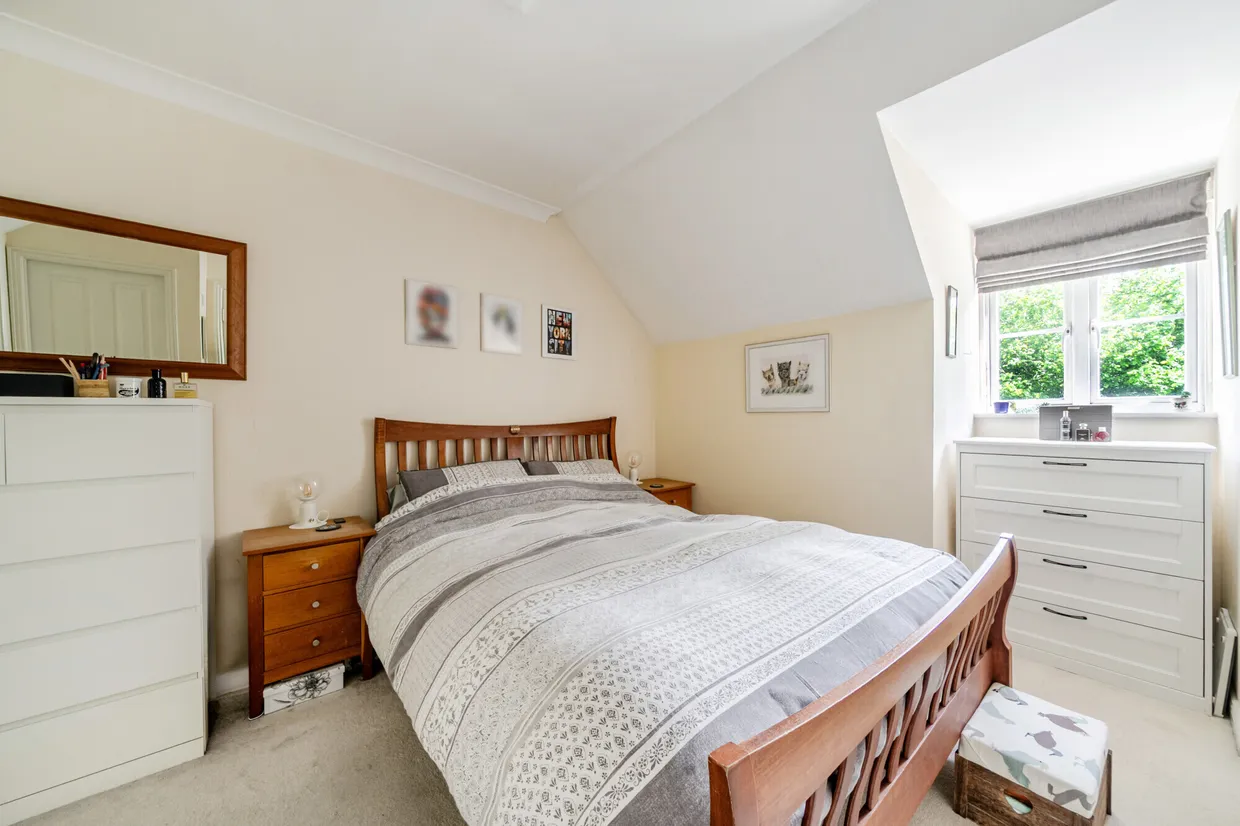 Victoria Way, Liphook, GU30 photo 6