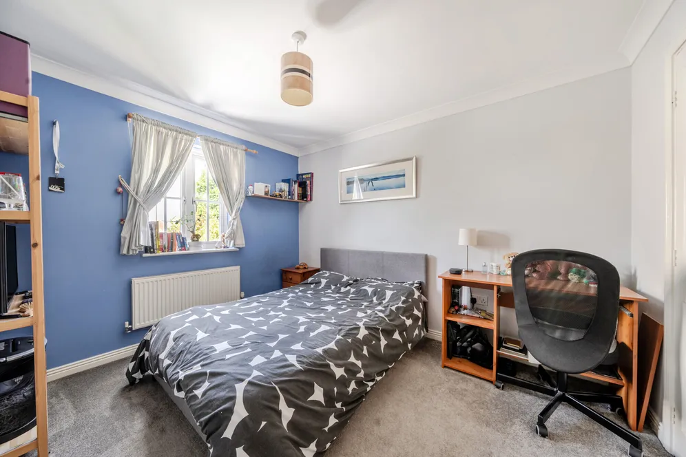 Victoria Way, Liphook, GU30 photo 8