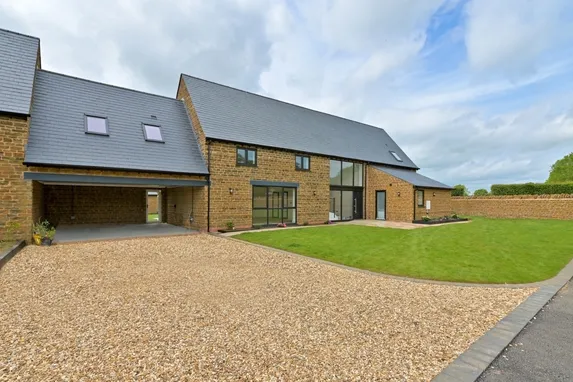 Alkerton, OX15