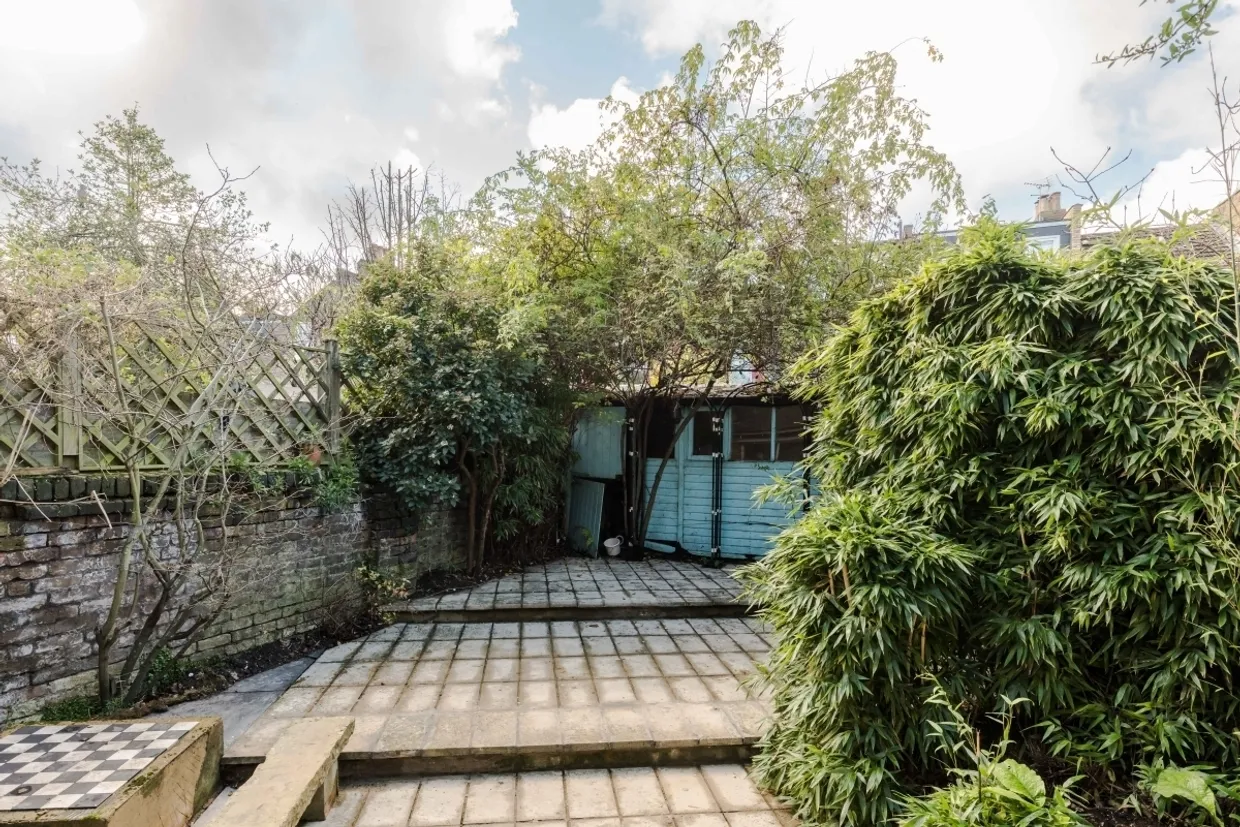 Narcissus Road London NW6 photo 5