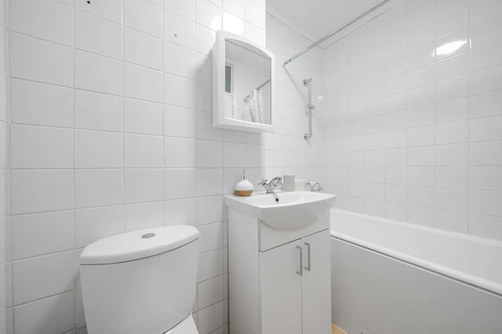 Putney Hill London SW15 photo 8