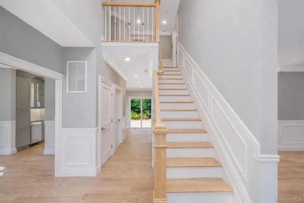 12 Rocky Point Yaphank Rd, Rocky Point, NY 11778