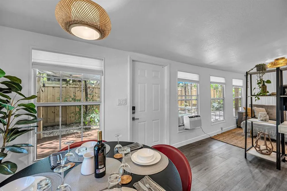 312 SW 12th Ave, Fort Lauderdale, FL 33312