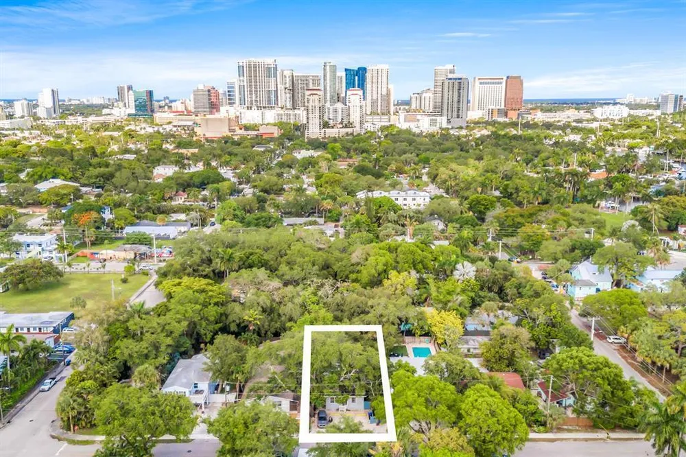 312 SW 12th Ave, Fort Lauderdale, FL 33312