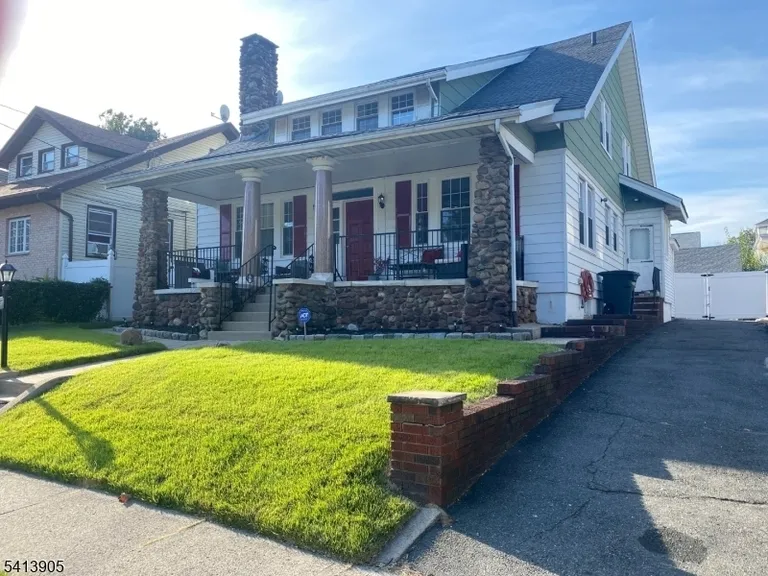 197 Park Pl, Essex, Irvington Township, NJ 07111