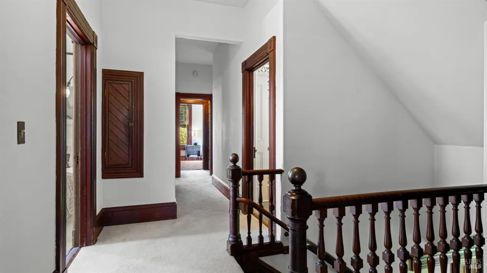 27 Quarry Rd, San Rafael, CA 94901