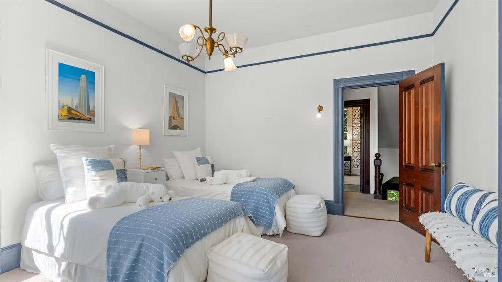 27 Quarry Rd, San Rafael, CA 94901