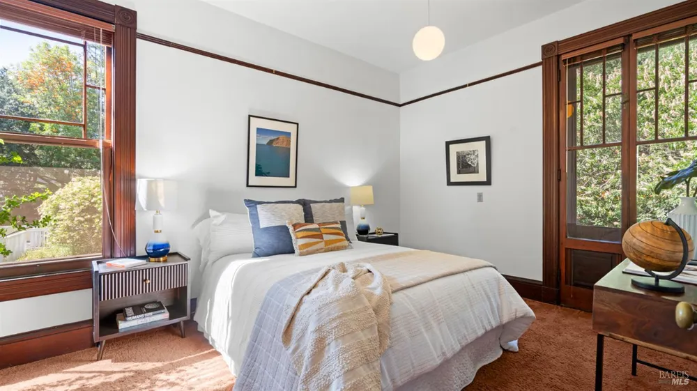 27 Quarry Rd, San Rafael, CA 94901