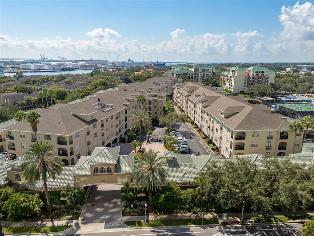 501 Knights Run Ave, Tampa, FL 33602