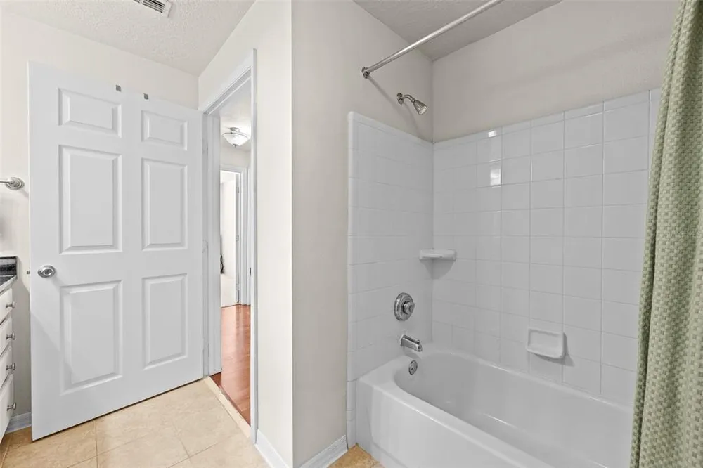 501 Knights Run Ave, Tampa, FL 33602