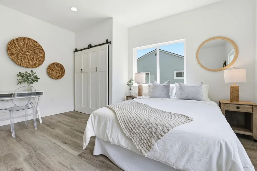 312 Corrillo Dr, San Rafael, CA 94903