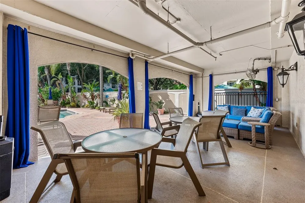 501 Knights Run Ave, Tampa, FL 33602