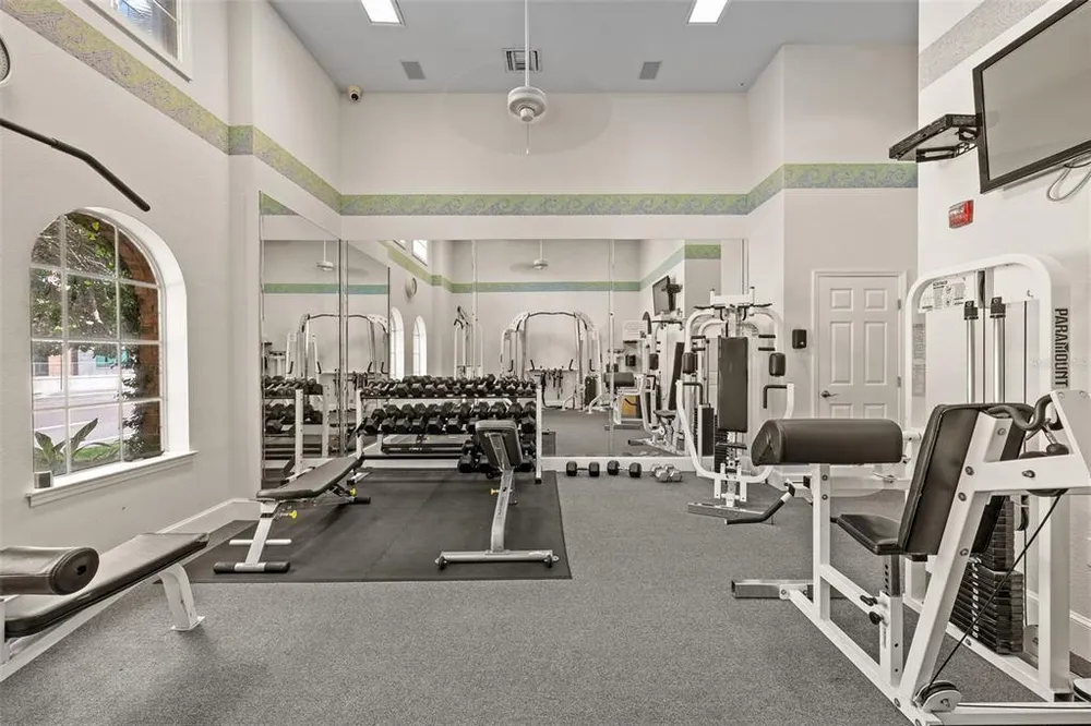 501 Knights Run Ave, Tampa, FL 33602