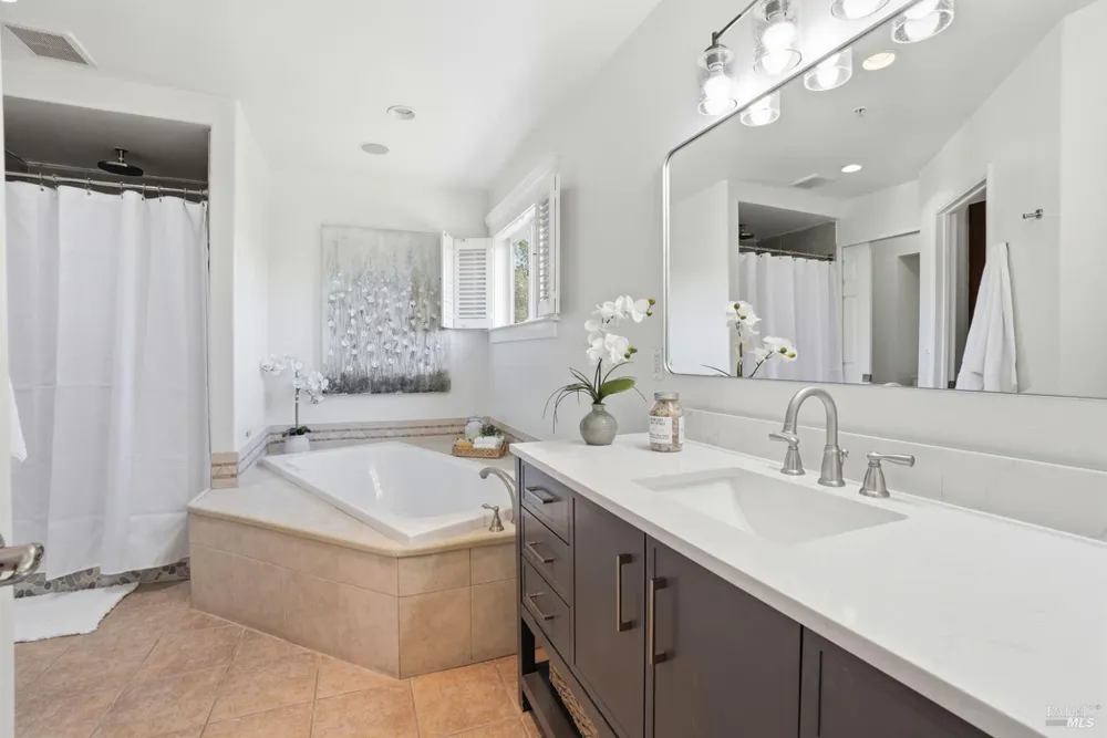 312 Corrillo Dr, San Rafael, CA 94903