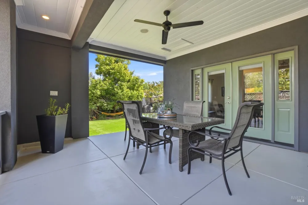 312 Corrillo Dr, San Rafael, CA 94903