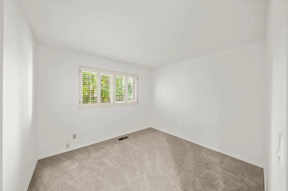 134 Canyon Rim Dr, Folsom, CA 95630