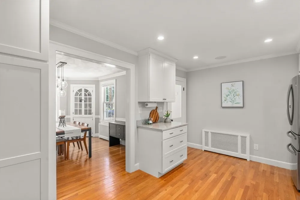 136 Alexander Ave, Belmont, MA 02478