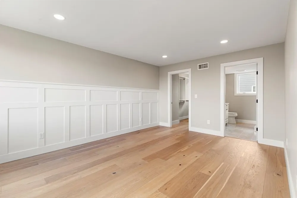 308 Newton St, Waltham, MA 02453