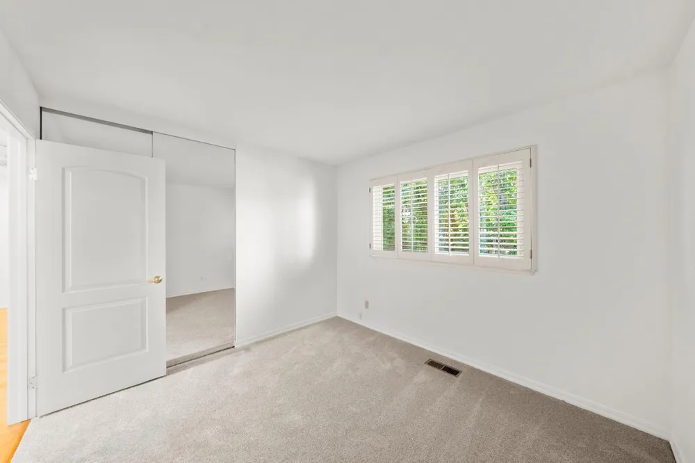 134 Canyon Rim Dr, Folsom, CA 95630