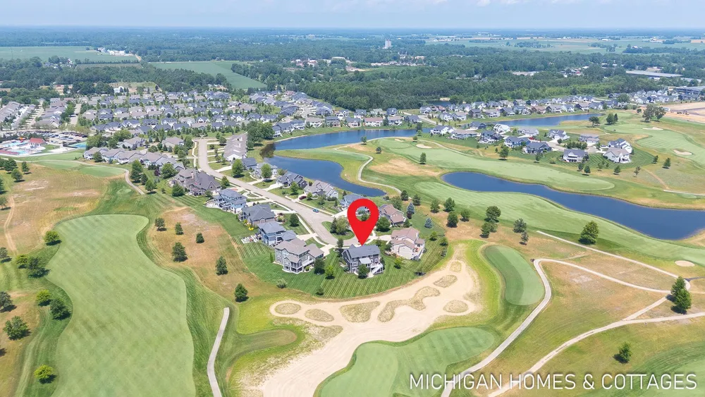 4401 Grand Pt, Holland, MI 49424