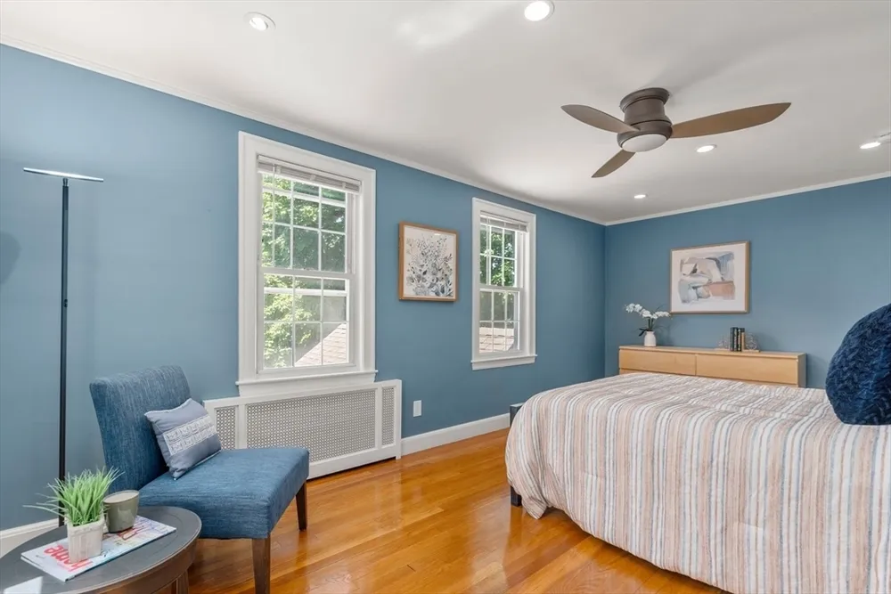 136 Alexander Ave, Belmont, MA 02478